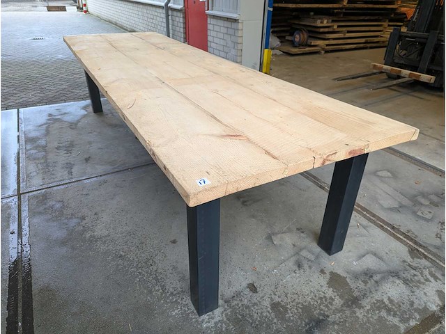 Tafel oud grenen 340x100cm - afbeelding 1 van  3