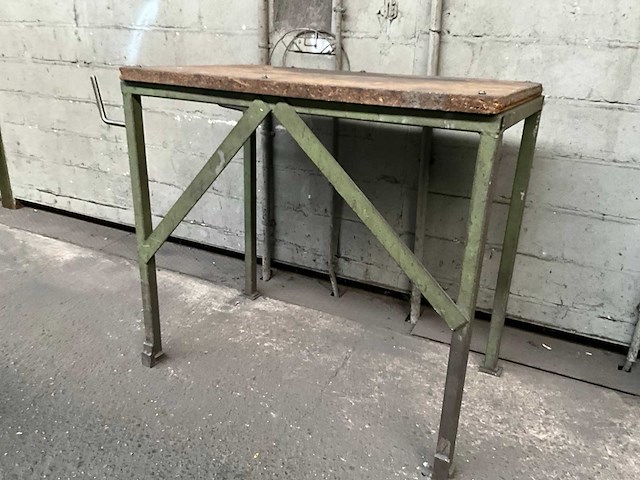 Tafel tbv laskar - afbeelding 1 van  3