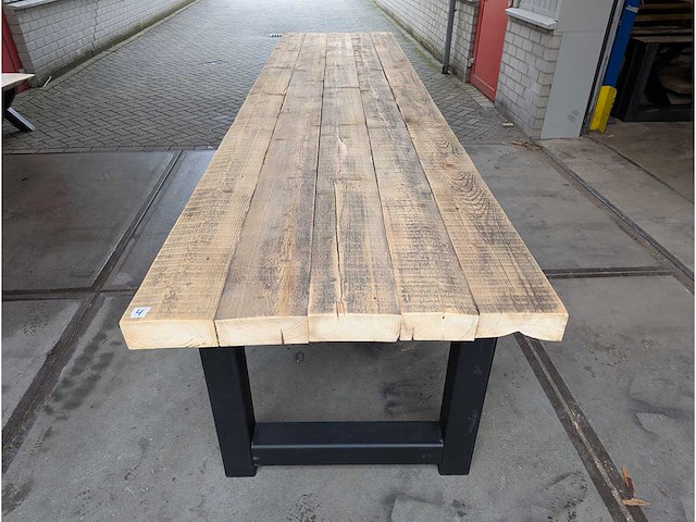 Tafel van gerecycled hout 400 x 100 cm - afbeelding 2 van  3