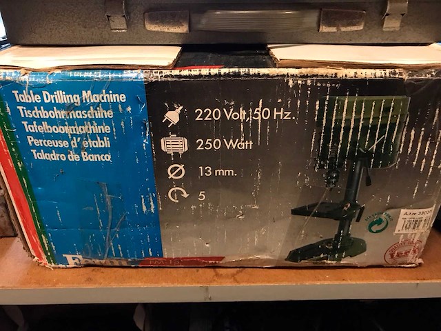 Tafelboormachine en divers - afbeelding 2 van  8