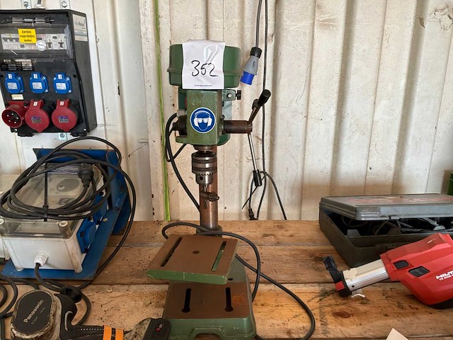 Tafelboormachine - afbeelding 2 van  4