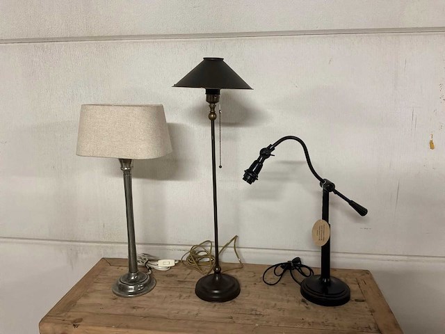Tafel/bureaulampen (3x) - afbeelding 1 van  13