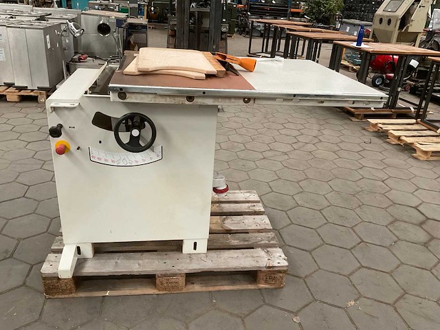 Tafelcirkelzaagmachine - afbeelding 2 van  9
