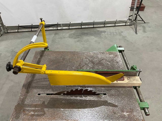 Tafelcirkelzaagmachine - afbeelding 4 van  6