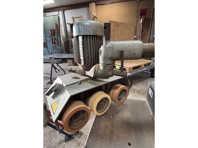 Tafelfreesmachine, baueler - afbeelding 7 van  16