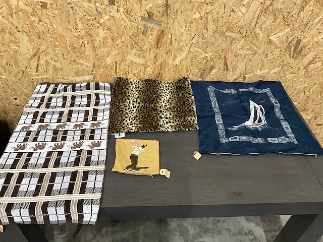 Tafelkleden en kussenhoes (10x) - afbeelding 9 van  14