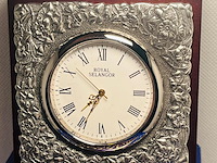 Tafelklok - zilversmid paul de lamerie (1688-1751) - afbeelding 1 van  5