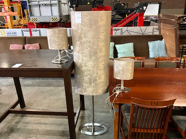 Tafellamp (2x) met vloerlamp (1x) - afbeelding 1 van  8