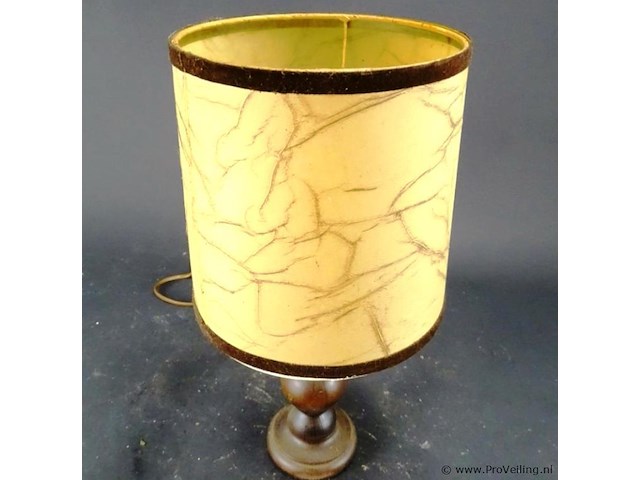 Tafellamp op houten voet - afbeelding 2 van  5