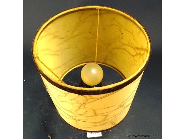 Tafellamp op houten voet - afbeelding 4 van  5