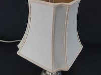 Tafellamp op verzilverde voet - afbeelding 2 van  5