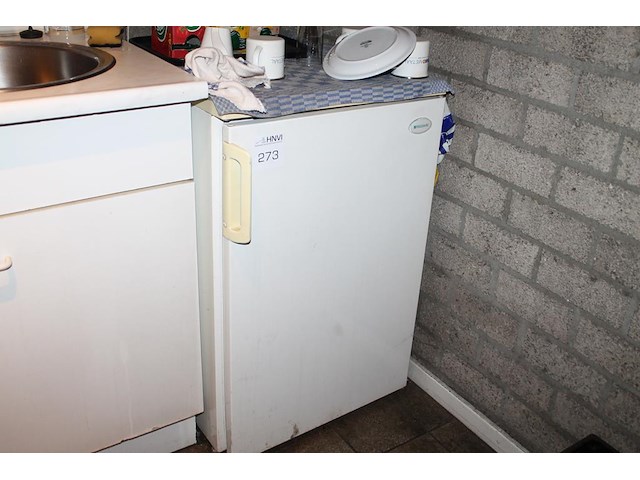 Tafelmodel koelkast fridgedaire. - afbeelding 1 van  3
