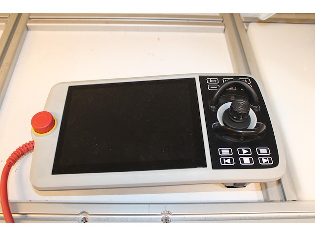 Tafelrobot universal robots ur3e serie met basic gripper unit hand-e (hnd-grp-001), regelkast en programmee... - afbeelding 12 van  12