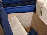 Tafels, vergaderstoelen en banken - afbeelding 3 van  11