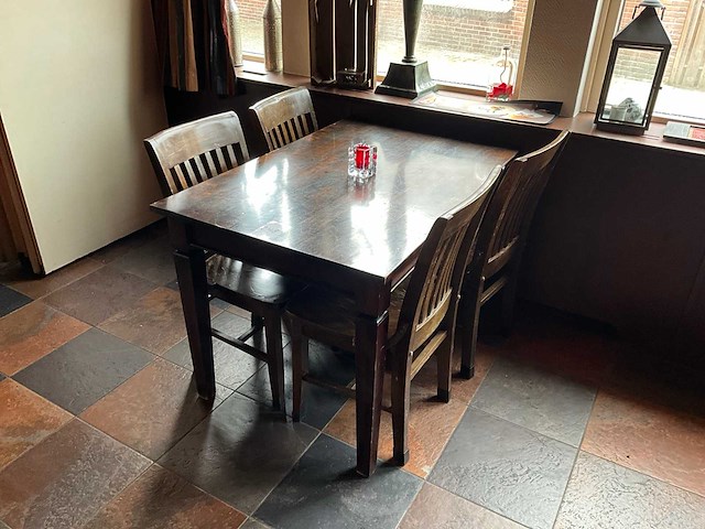 Tafel+stoelen (8x) - afbeelding 5 van  12