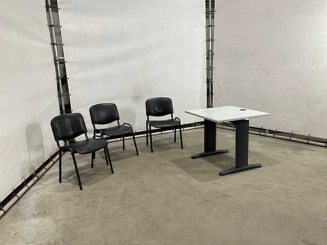 Tafeltje met stoelen - afbeelding 2 van  7