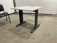 Tafeltje met stoelen - afbeelding 5 van  7