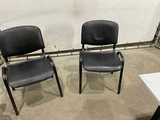 Tafeltje met stoelen - afbeelding 7 van  7