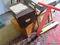 Tafeltje, step, kistje enz…. - afbeelding 2 van  3