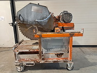 Tafelzaagmachine l=720mm/h=370 mm saint gobain, jumbo 900, bouwjaar 2016