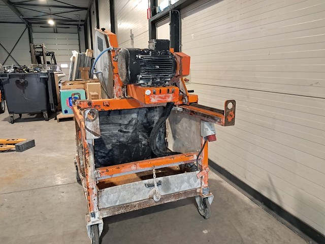 Tafelzaagmachine l=720mm/h=370 mm saint gobain, jumbo 900, bouwjaar 2016 - afbeelding 13 van  19