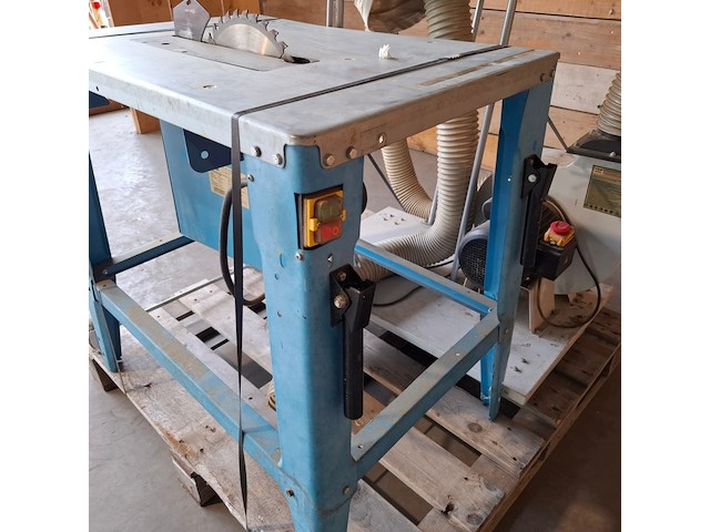Tafelzaagmachine met seperate zaagselafzuigmachine , güde / hbm - afbeelding 11 van  12