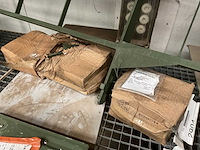 Tail end - afbeelding 1 van  3