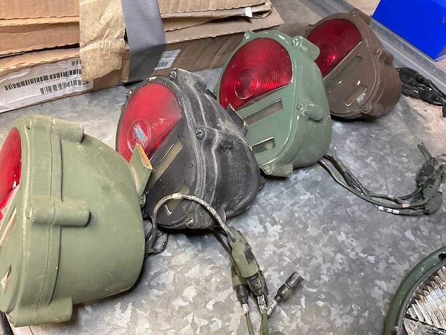 Tail light (4x) - afbeelding 3 van  3