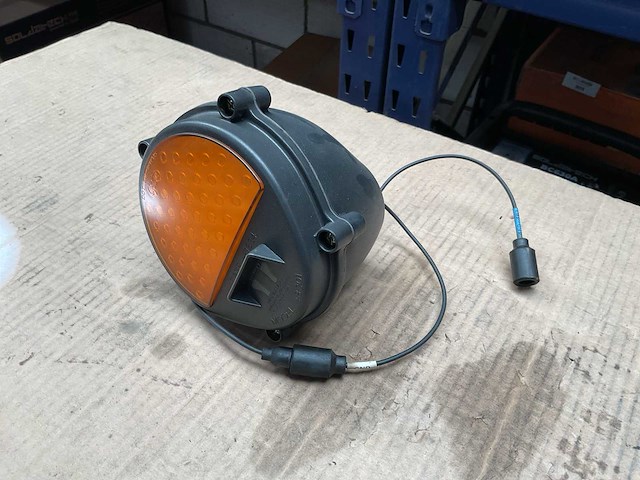 Tail light - afbeelding 1 van  4