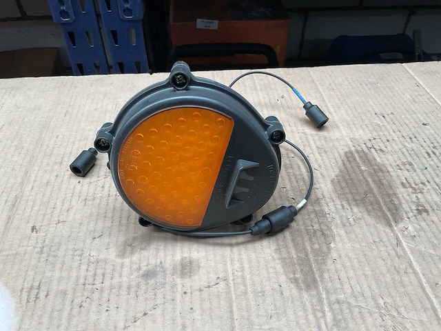 Tail light - afbeelding 2 van  4