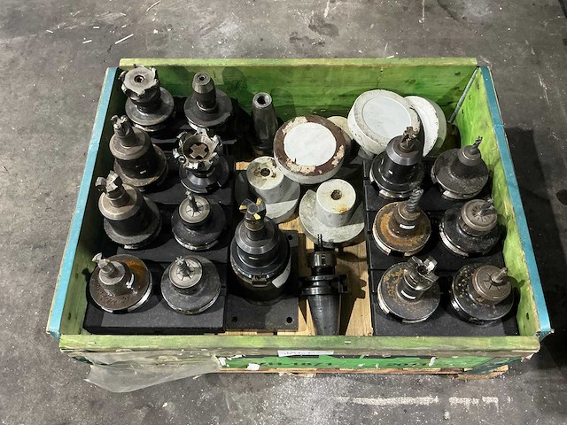 Takeda - vs3n-eg, 1000x505x520mm - cnc milling machine - 1998 - afbeelding 4 van  11