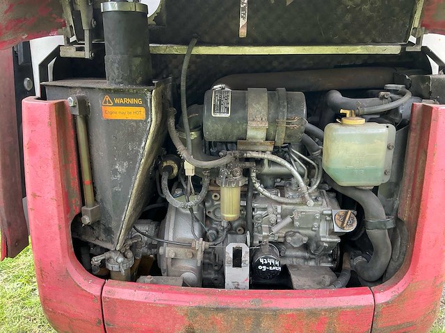 Takeuchi - tb015 - minigraafmachine - afbeelding 33 van  42