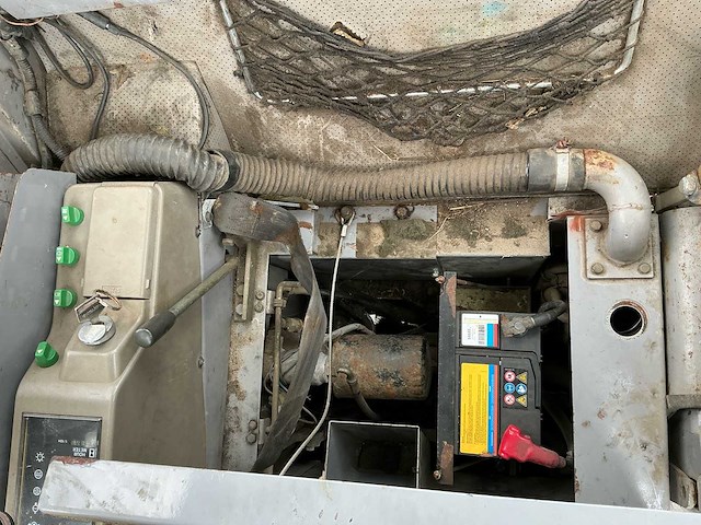 Takeuchi - tb015 - minigraafmachine - afbeelding 32 van  42