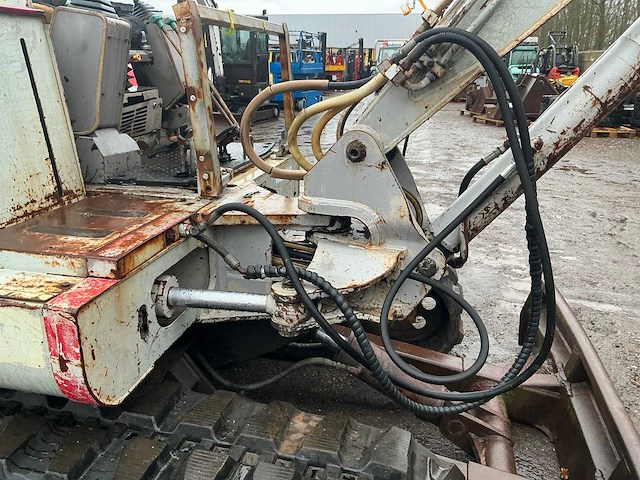 Takeuchi lb045 midigraafmachine - afbeelding 15 van  35