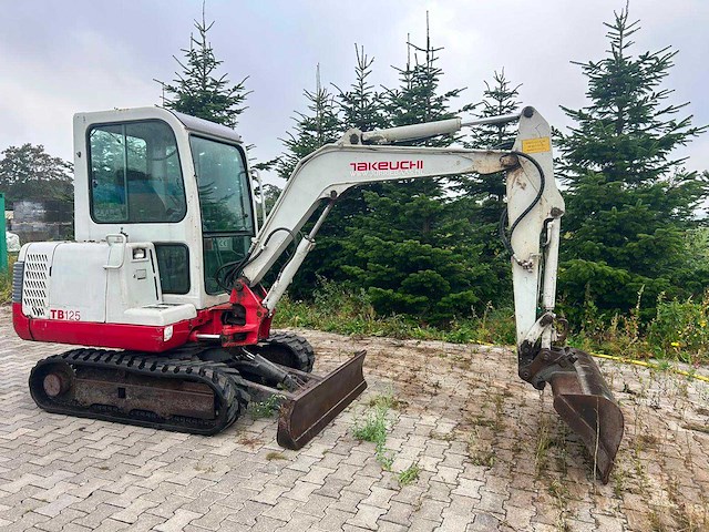 Takeuchi tb 125 minigraafmachine - afbeelding 1 van  3