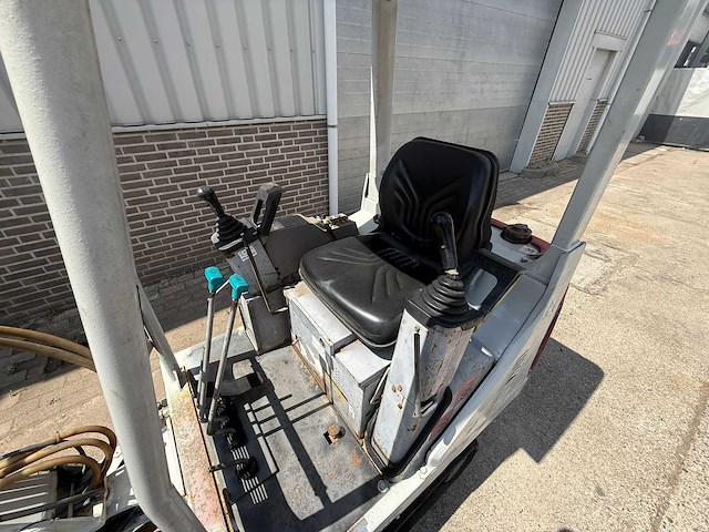 Takeuchi tb015 minigraafmachine - afbeelding 14 van  26