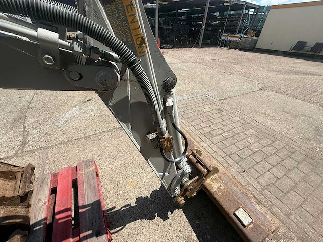 Takeuchi tb015 minigraafmachine - afbeelding 18 van  26
