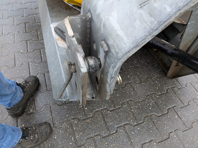 Takkenversnipperaar, schliesing, 400 zx, 2013 - afbeelding 14 van  62