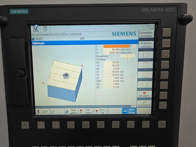 Takumi - 2016 - vc 1052 - cnc verticaal bewerkingscentrum - afbeelding 4 van  13