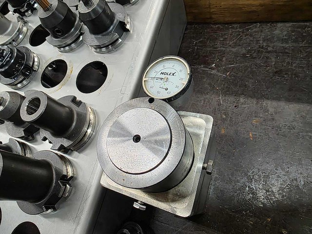 Takumi - vc 1052 - cnc vertical machining centre - 2016 - afbeelding 2 van  21