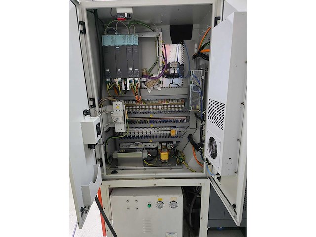 Takumi - vc 1052 - cnc vertical machining centre - 2016 - afbeelding 19 van  21
