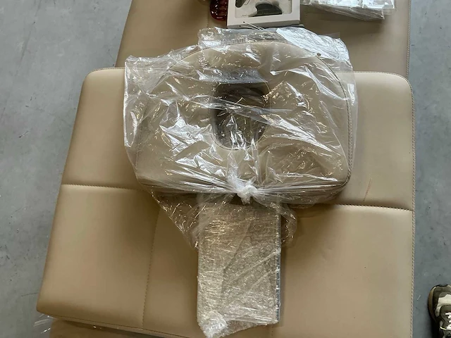 Takumi massagebed / headspa bed - afbeelding 2 van  12