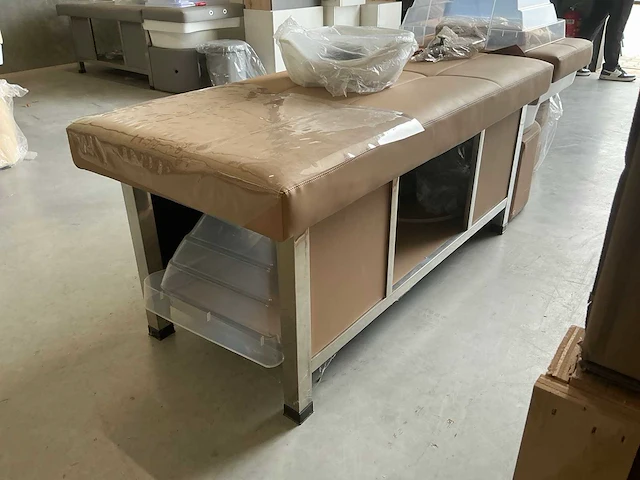 Takumi massagebed / headspa bed - afbeelding 12 van  13