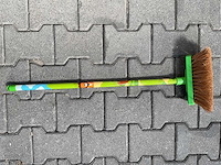 Talen tools - kinderbezems groen - (300x) - afbeelding 1 van  3