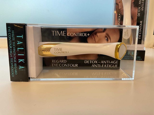 Talika time control+ lichttherapie apparaat (2x) - afbeelding 2 van  3