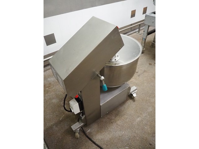 Talsa - afbeelding 4 van  9