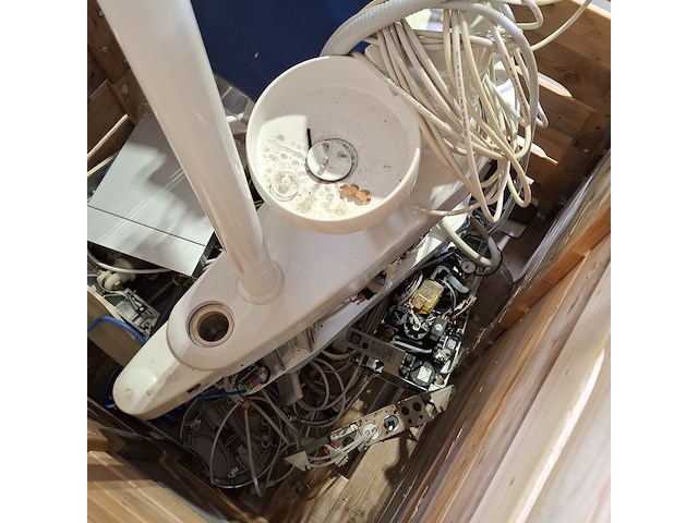 Tandarts behandel unit, kavo, castellini - afbeelding 16 van  26