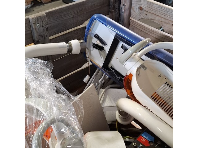 Tandarts behandel unit onderdelen - afbeelding 5 van  26