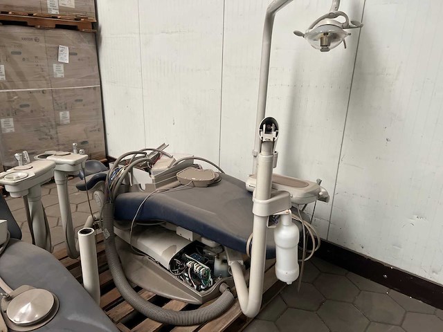 Tandartsstoelen (21x) - afbeelding 3 van  10