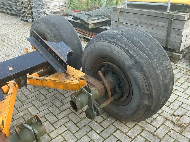 Tandem-wiel onderstel - afbeelding 14 van  19